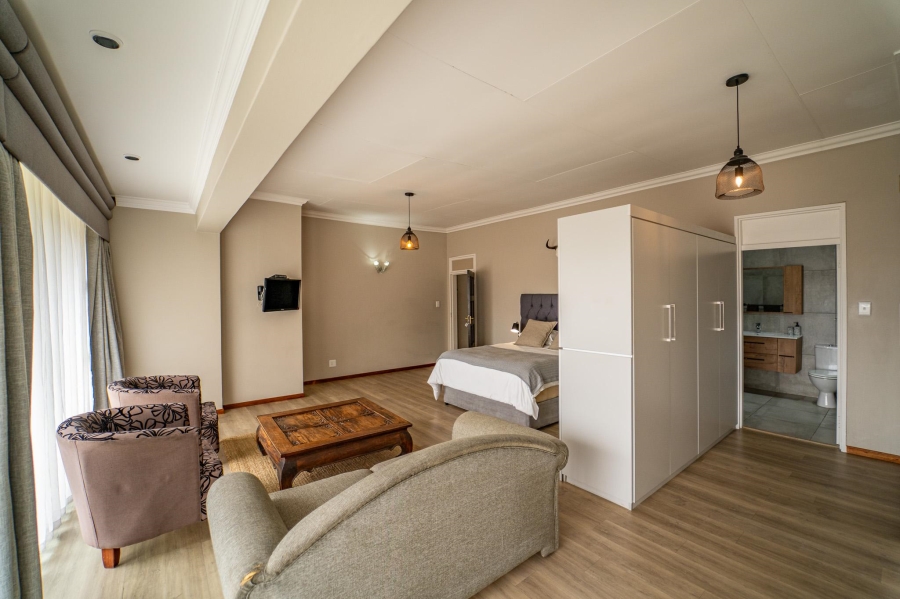 19 Bedroom Property for Sale in Universitas Free State